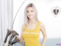 Tiny Teen - TmwVRnet