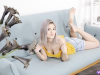 Tiny Teen - TmwVRnet