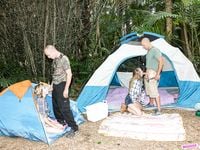 Alyssa Cole, Haley Reed - Daughter Swap