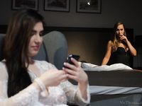 Marry Morgan & Naomi Bennet - Viv Thomas