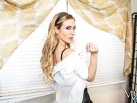 Aiden Ashley - Milf VR