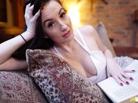 Sophia Smith - Downblouse Jerk