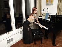 Roxy Ryder - ALS Scan