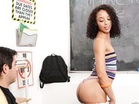 Alexis Tae - Only Teen Blowjobs