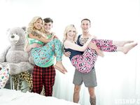 Celestina Blooms, Gia Dibella - Sis Swap