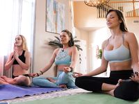 Lexi Luna, Serene Siren - Yogasms