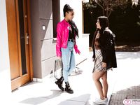 Moona Snake & Sofi Vega - Virtual Real Passion