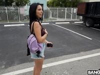 Kiana Kumani - Bangbus