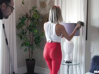 Jennifer White, Chloe Temple - Moms Lick Teens