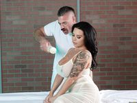 Sheridan Love - Dirty Masseur