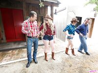 Britney Light , Rosalyn Sphinx - Daughter Swap