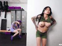 Sadie Pop, Valerica Steele - We Live Together