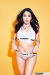 Vanessa Sky - Tushy