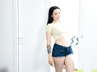 Rihanna Black - Beauty-Angels