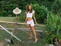 Katya Clover - Spoonful Of Bali (Zishy)