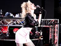 Charlotte Stokely, Katrina Jade, Kira Noir, Payton Preslee - Twister Fister