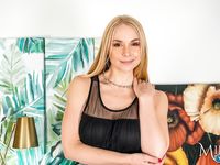 Sarah Vandella - Milf VR