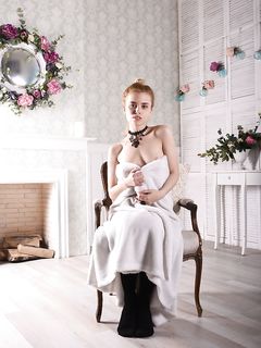 Roxi A - Erotic Beauty