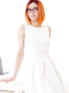 Elin Holm - She Is Nerdy