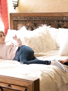 Luna Star, Gia Derza - You Need To Get Laid