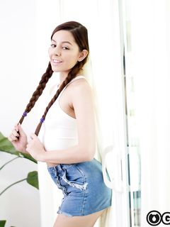 Vanna Bardot - Girl Cum