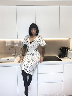 Penelope - Only Tease