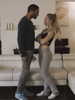 Emma Starletto - Bellesa Films