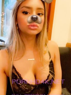 Hottest model with best ass