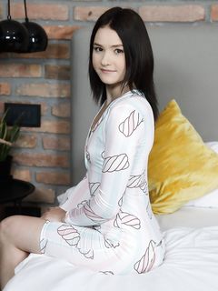 Dolly Diore & Matty - Virtual Taboo