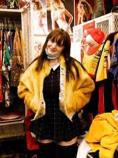 Daisy Wensday Hunt & Gather (Zishy)