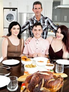 Rosalyn Sphinx - Princess Cum