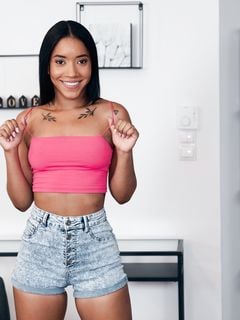 Linda Baker - TmwVRnet