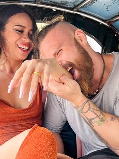 Ariana Arwen - TukTuk Patrol