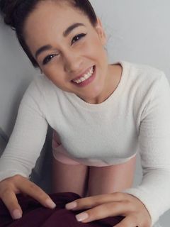 Ginebra Bellucci - Stranded Teens