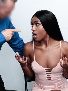 Ashley Aleigh - Shoplyfter