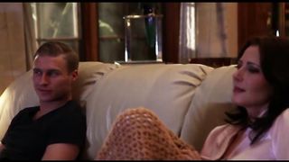 Casada infiel con el novio de su hija