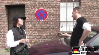 Alte Politesse will gefickt werden