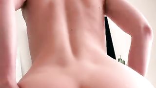 Blonde Tinder Date Suck and Fuck my Dick like a Pro