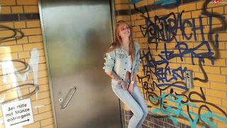 Lessia-Mia: Disgusting Toilet, i'll rather Pee myself