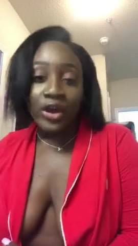Black Woman Streaming Almost Naked On Periscope