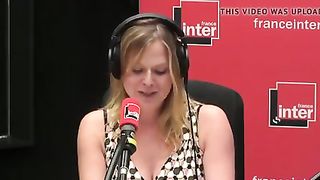 Constance naked boobs radio France inter
