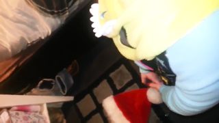 Young Hipster Girlfriend gives a Wet Blowjob