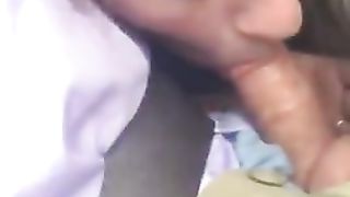 18 Yo Ex GF gives BJ in Backseat (while Parents Drive)