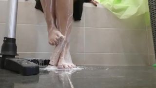 Foot Fetish. Milk on my Hot Mature Feet