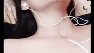 INDIAN GF VIDEO CALL TO BF WITH HOT EXPRESSIONS