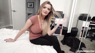 20 Year old Guy Fucks his Step Mom