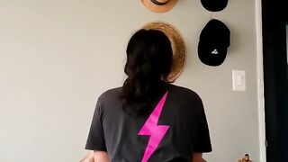 Friends Girlfriend Caught him Cheating so she Called me