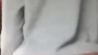 chienne etudiante beurette francaise bouge son gros cul et gros seins