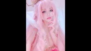 Sexy Japanese Cosplay