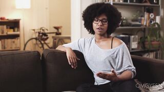 Beauty Explain how to Masturbate her Clits